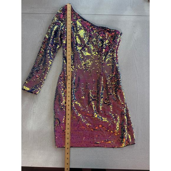 Aidan Mattox Iridescent Sequin One Shoulder Mini Cocktail Dress mermaidcore - Picture 2 of 6